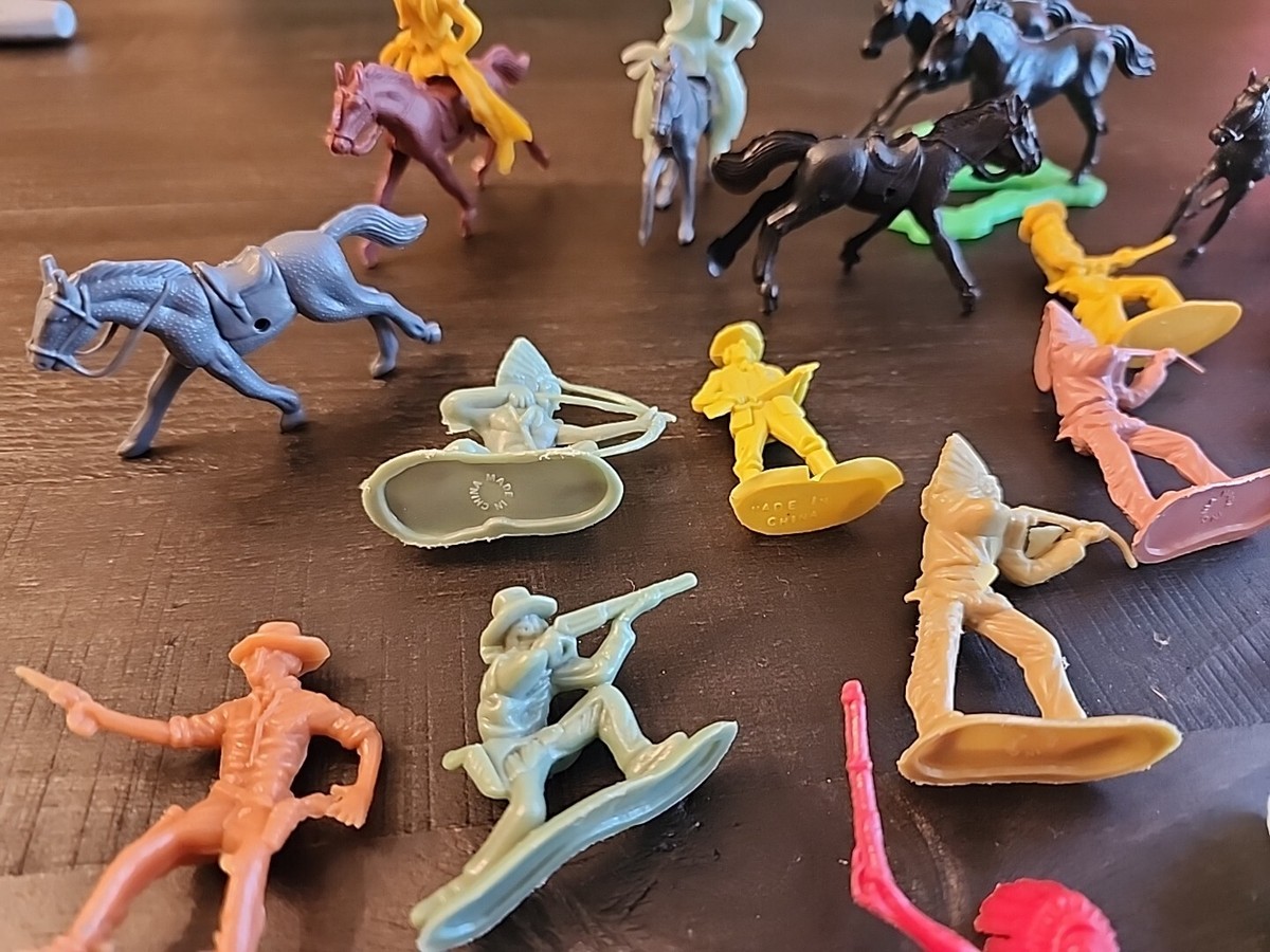 ヴィンテージ インディアン ティーピー ドイツ 1940年代 カウボーイズ ヴィンテージ インディアン ティーピー ドイツ 1940年代