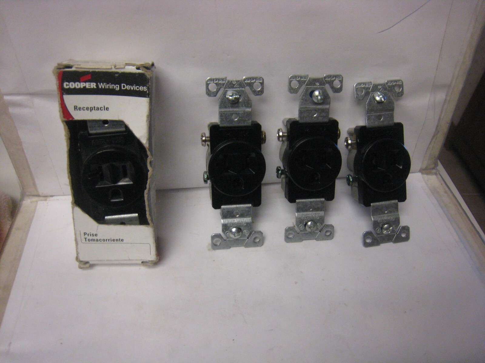 4 Cooper 1877BKBox NEMA 520R Single Receptacle 20A125V 2 Pole 3 Wire