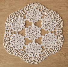 Napperon au crochet ancien - Diamètre : 40 cm