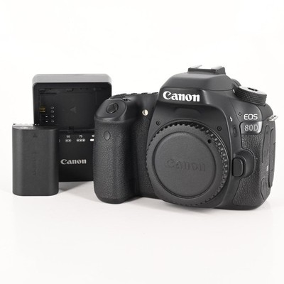 Canon EOS 80D 24.2MP Digital SLR Camera Body #831
