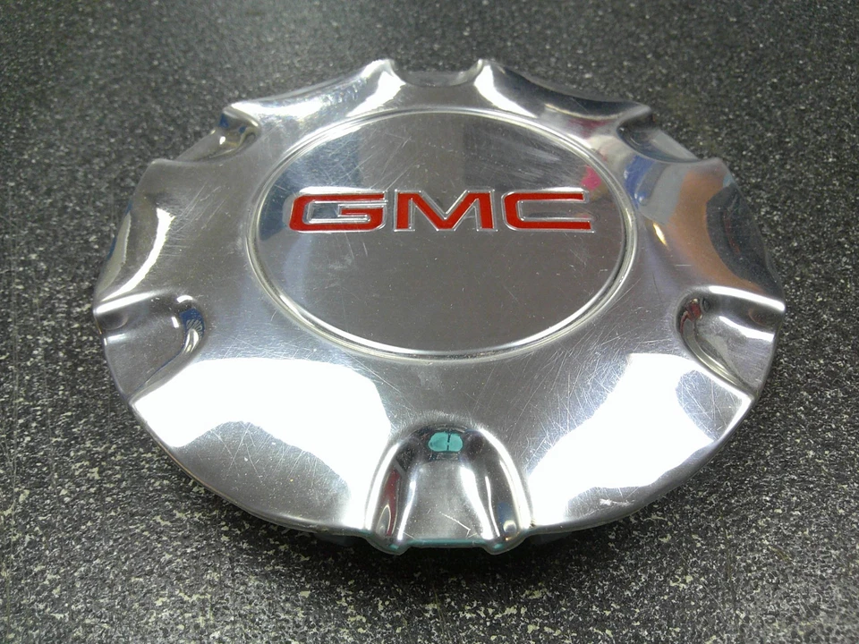 GMC Envoy 2005-2009 y XL 17" OEM tapa central pulida 9595881 6052 - una/1 Foto 2 de 4