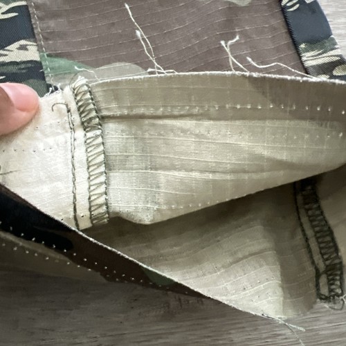 MNML Patch Pocket Flare Cargo Pants Mens 31x33 Unhemmed Camouflage New - Picture 7 of 17