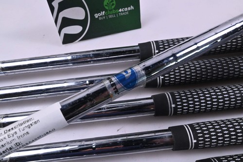 Callaway Hawk Eye Tungsten Titanium Irons / 4-PW+SW / UniFlex Callaway Shafts - Picture 5 of 7