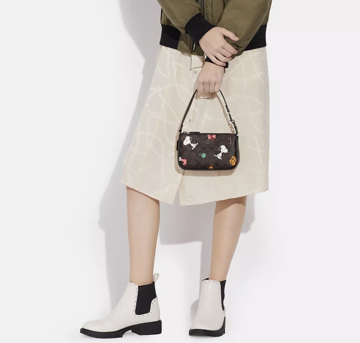 🐶Coach X Peanuts Snoopy Women's Nolita 19 Bag Purse