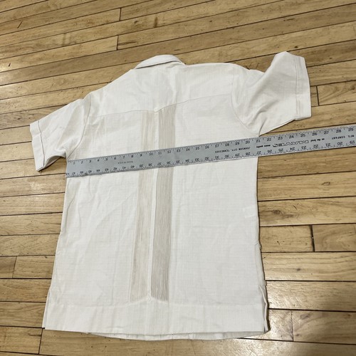 YUCACHEN Guayabera Linen Chore Shirt Men 36 Khaki Tan Beige Pleated 42" Chest - Picture 7 of 22