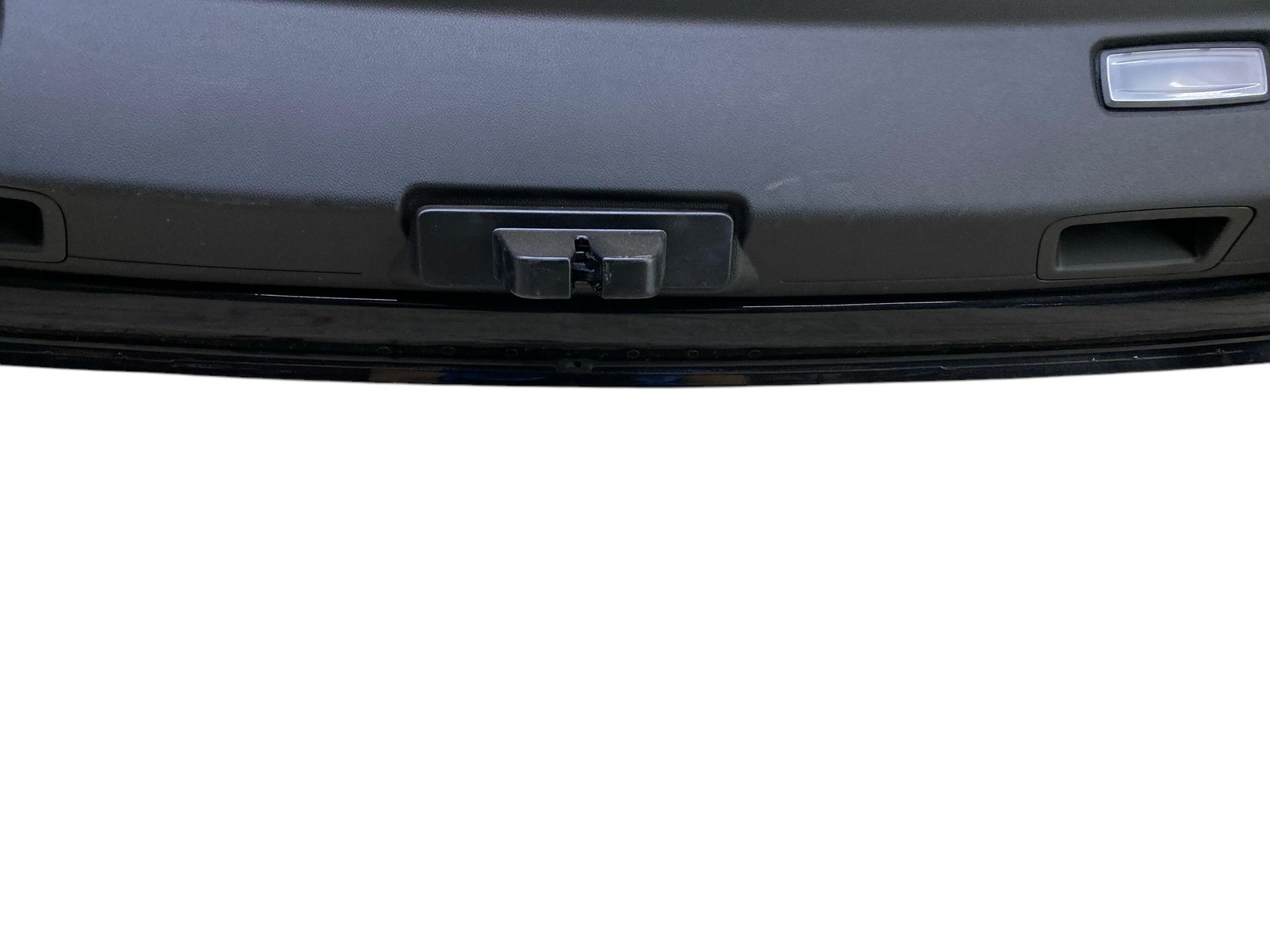 2017-2024 MASERATI LEVANTE MODENA REAR LIFTGATE W/ CAMERA NERO RIBELLE METALLIC