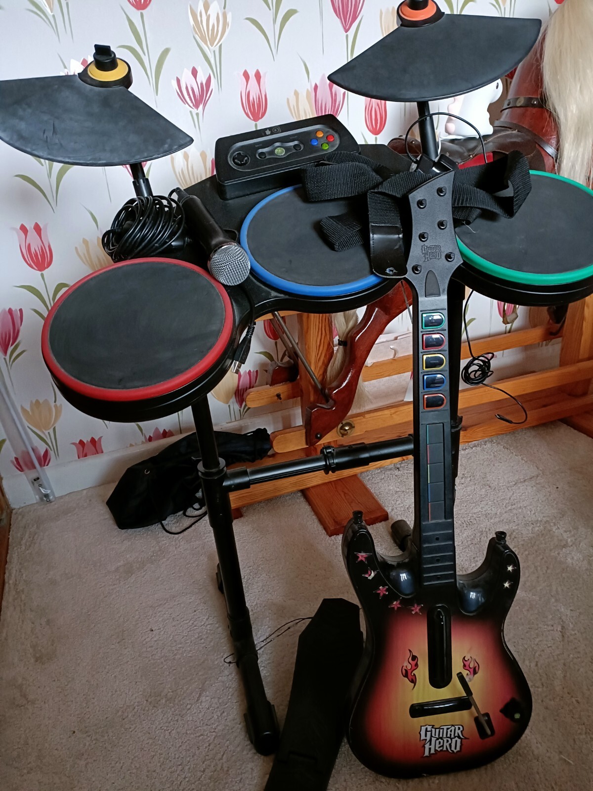 Nintendo Wii Guitar Hero World Tour Drums And Guitar eBay