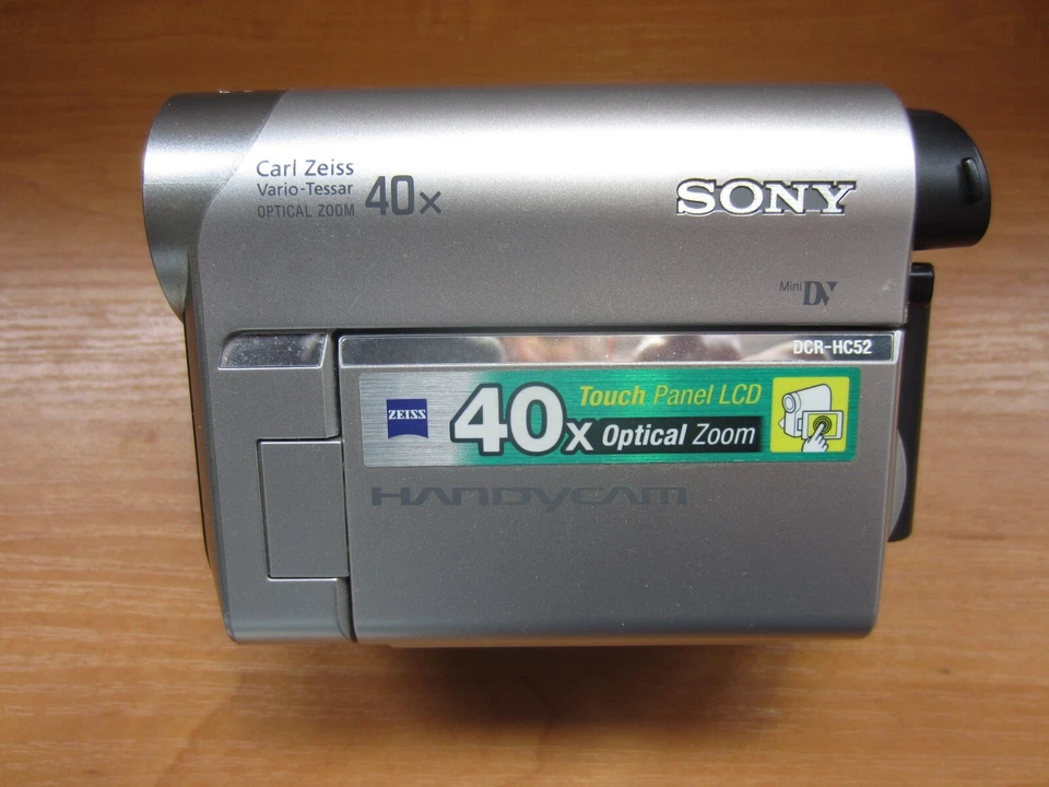 Sony Handycam DCR-HC52E MiniDV Digital Video Camera 40x PAL Silver Case Working - Image 3 of 4