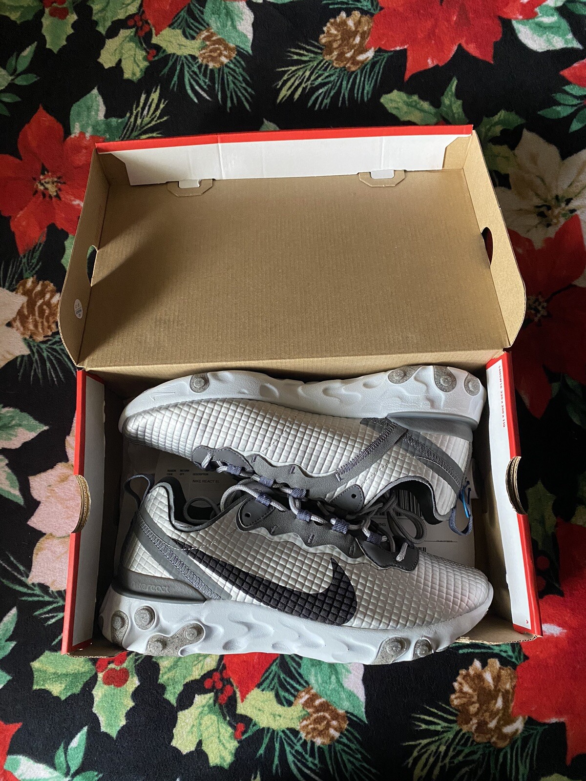 Size 9.5 - Nike React Element 55 Quilted Grid - White for sale 