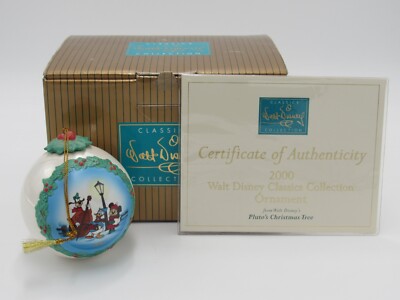 WDCC ''Pluto's Christmas Tree'' 2000 Annual Ball Ornament in Box with COA