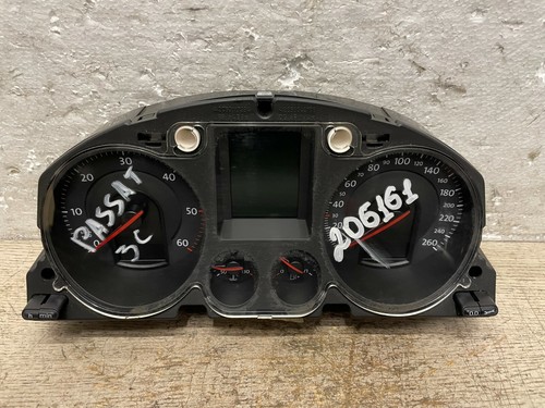 VW Passat 3C Tacho Kombiinstrument  3C0920871E