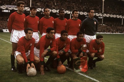 Portugal Team Group Germano da Figueiredo Jaime Graca Jose Car- 1966 Old Photo