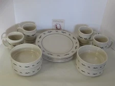 Longaberger Pottery WT Traditional Holly 12 Piece DINNERWARE SET USA ~ Dining