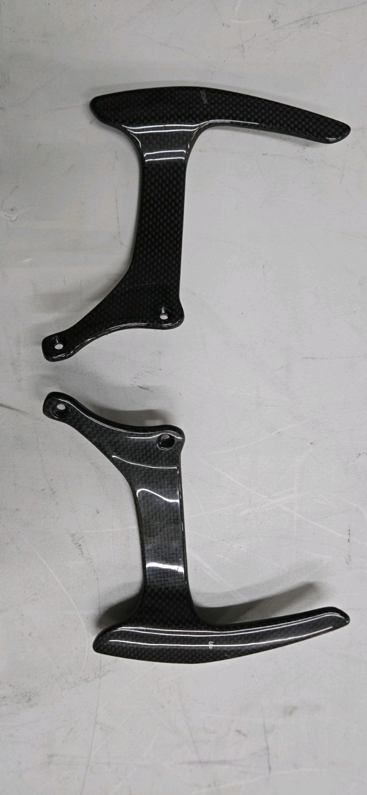 FERRARI CARBON FIBER F1 SHIFT PADDLES ASSEMBLY Compatible with 458, F12, FF.