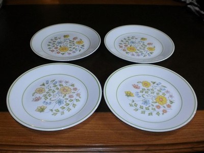 Set of 4 Corelle Corning Ware Spring Meadows Salad/Luncheon Plates  8 1/2''     1