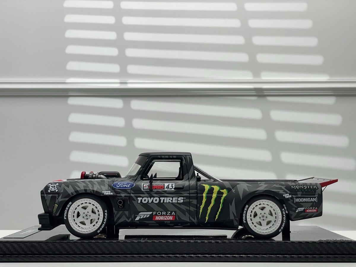 ワンオフカスタム 1/18 ToyZone フォード F-150 バハ1000 ワンオフカスタム 1/18 ToyZone フォード F-150 バハ1000