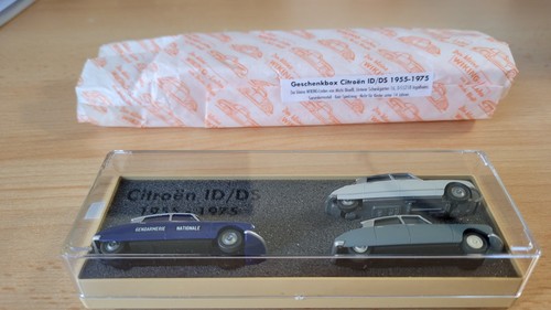 Wiking Geschenkbox Citroen ID/DS 1955-1975 Der kleine Wiking Laden