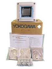 Yokogawa Flexa 4-Wire FLXA402 A-B-AD-C5-NN-A2-WR-N-N-N-NN/UM Converter NEW D16