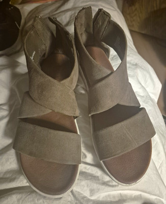 MIA Opened Toe Shoes