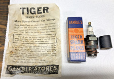 Gambles Tiger Spark Plug T4 With Box 1930s-1940s Service Station Gambles Tiger Spark Plug T4 With Box 1930s-1940s Service Station