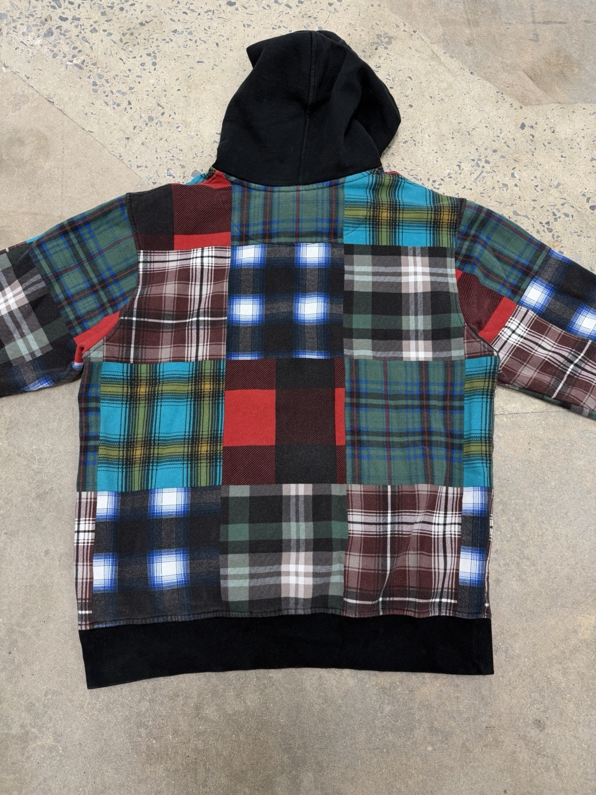 The Hundreds Plaid Flannel Patchwork Pulover Hood… - image 7