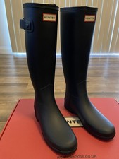 Hunter Refined Tall Rain Boots Black Matte Womens Size 7