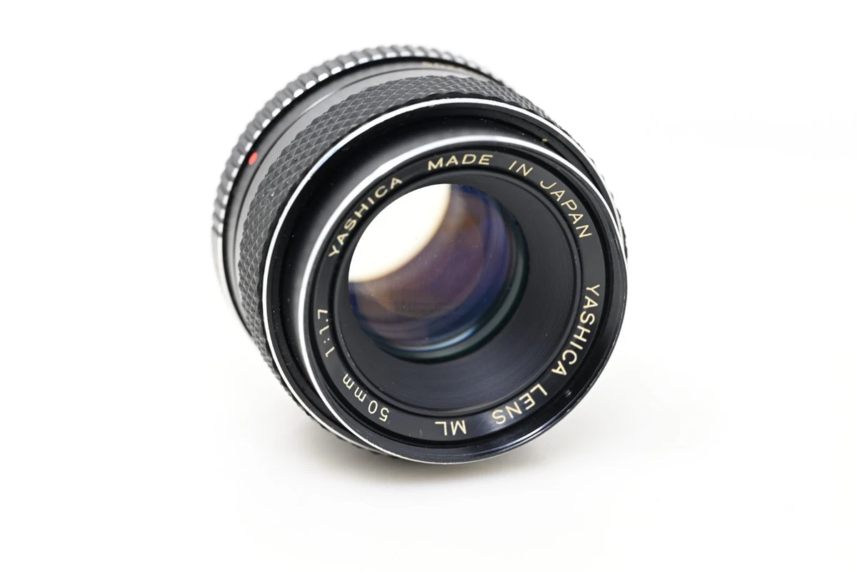 フレア YASHICA YASHINON DS-M 50mm F1.7 C053 Yashica Auto Yashinon DX 50mm f1.7 – Legacy 50mm. Which one is the