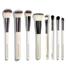 Chantecaille Makeup Brushes Vegan Foundation/Blush/Sculpt/Contour/Liner Brush