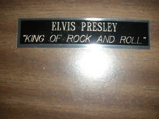 ELVIS PRESLEY ENGRAVED NAMEPLATE FOR PHOTO/DISPLAY/POSTER
