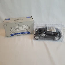 Spec-Cast Model A Roadster Die Cast 1:25 With Lockable Coin Bank Limited Edition