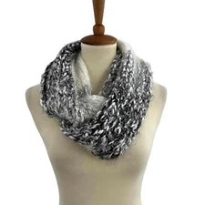 Betsey Johnson Black White Chunky Knit Extra Soft Infinity Scarf One Size