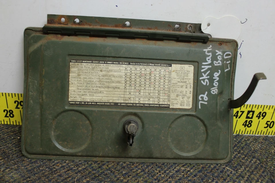 Puerta de guantera GM 1970-1972 OEM Buick Skylark (Bin13) Foto 2 de 2