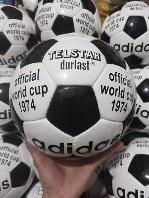 ADIDAS TELSTAR DURLAST 1974 OFFICAL WORLDCUP 1974 SOCCER MATCH