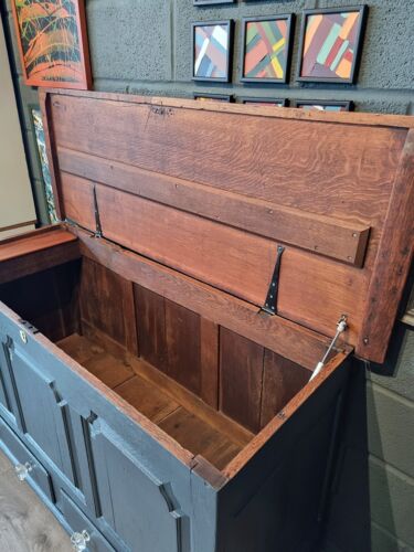Vintage Panelled Storage Chest with Drawers Painted Blanket Chest Glass Knobs - Picture 8 of 19