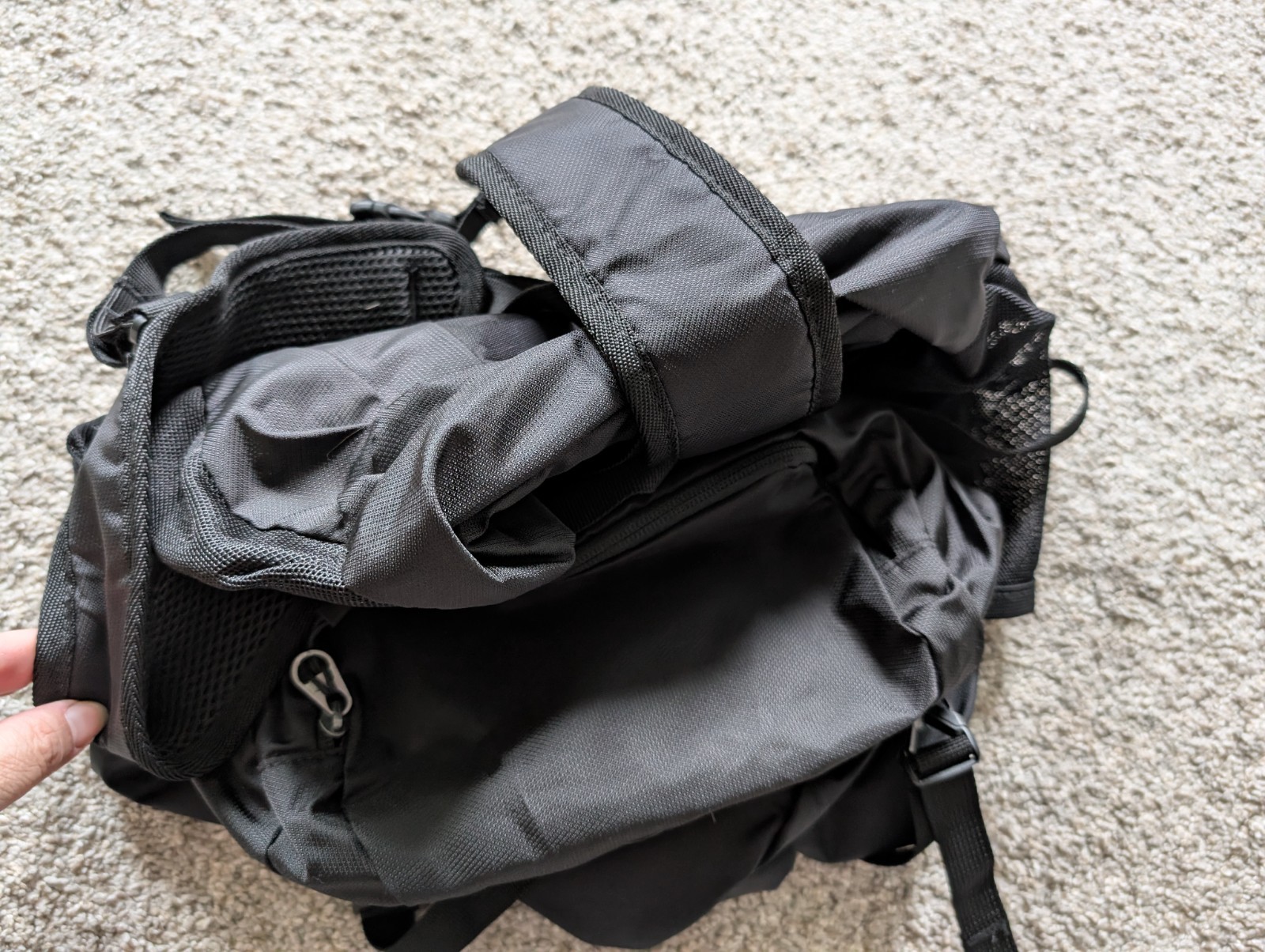 Mack Weldon soft shell backpack black travel nylo… - image 10