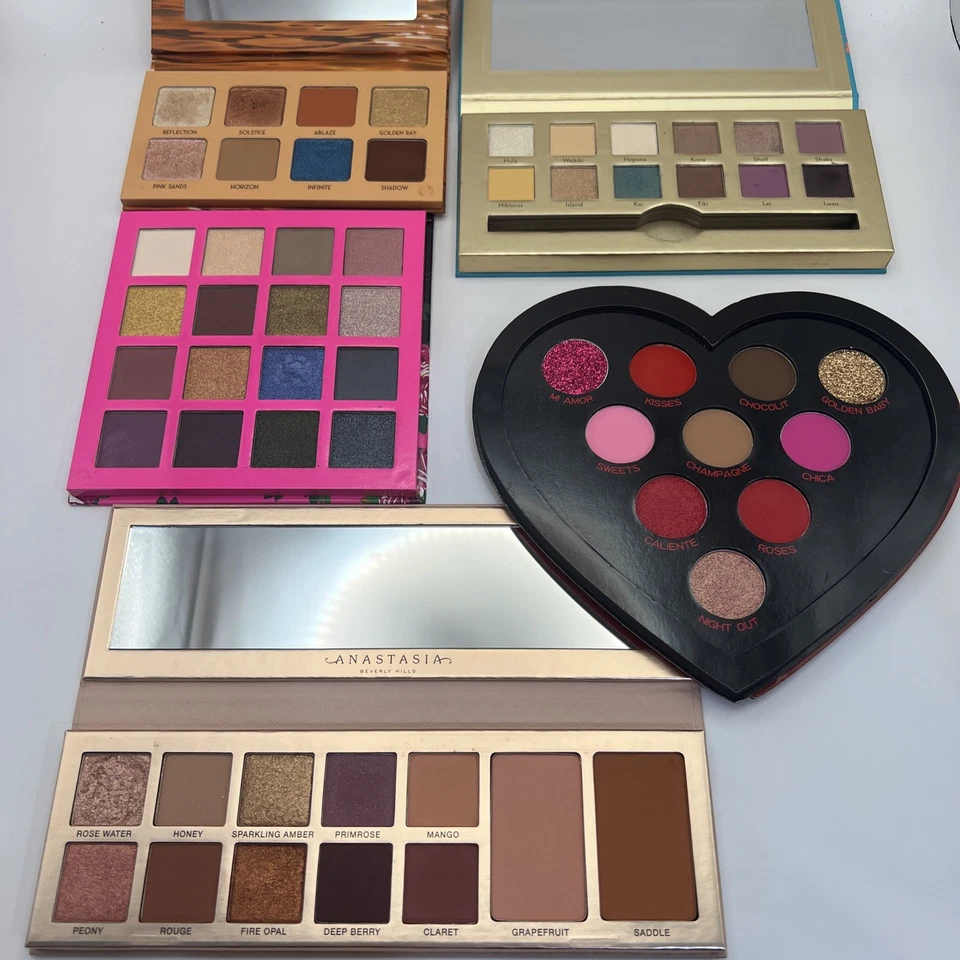 Lote de 5 paletas de sombras de ojos - ABH, cargo, cosméticos Queen y más LEER Foto 2 de 4
