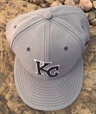 Kansas City Royals Hat New Era Cap 7 3/4 Gray Black 59Fifty Fitted Script Logo.