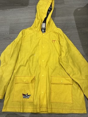 IT Chapter Two Hooded Yellow Rain Coat Jacket Size L Georgie Pennywise Horror
