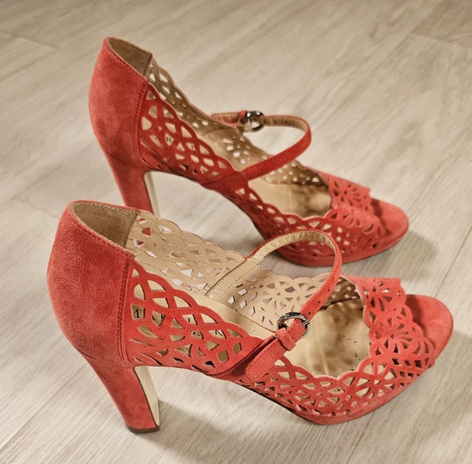 Zapatos de salón MARVIN K para mujer - Italia - EE. UU. 8 1/2 - zapatos de salón calzado decorativos - Tacones 3 1/2 Foto 3 de 4