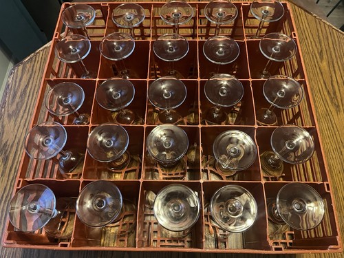 Lot of Crystal Red Wine Glasses in Commercial Rack, Set for Restaurant Use