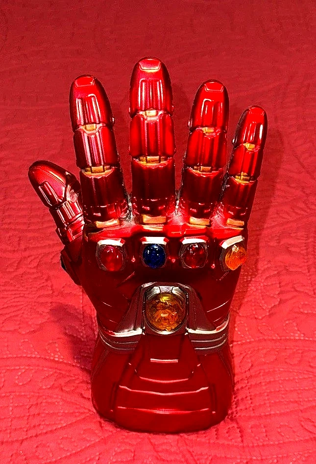 GUANTE INFINITO / IRON MAN / VENGADORES / GOMA DURA / UTILIZABLE / PIEDRAS INFINITAS Foto 3 de 4