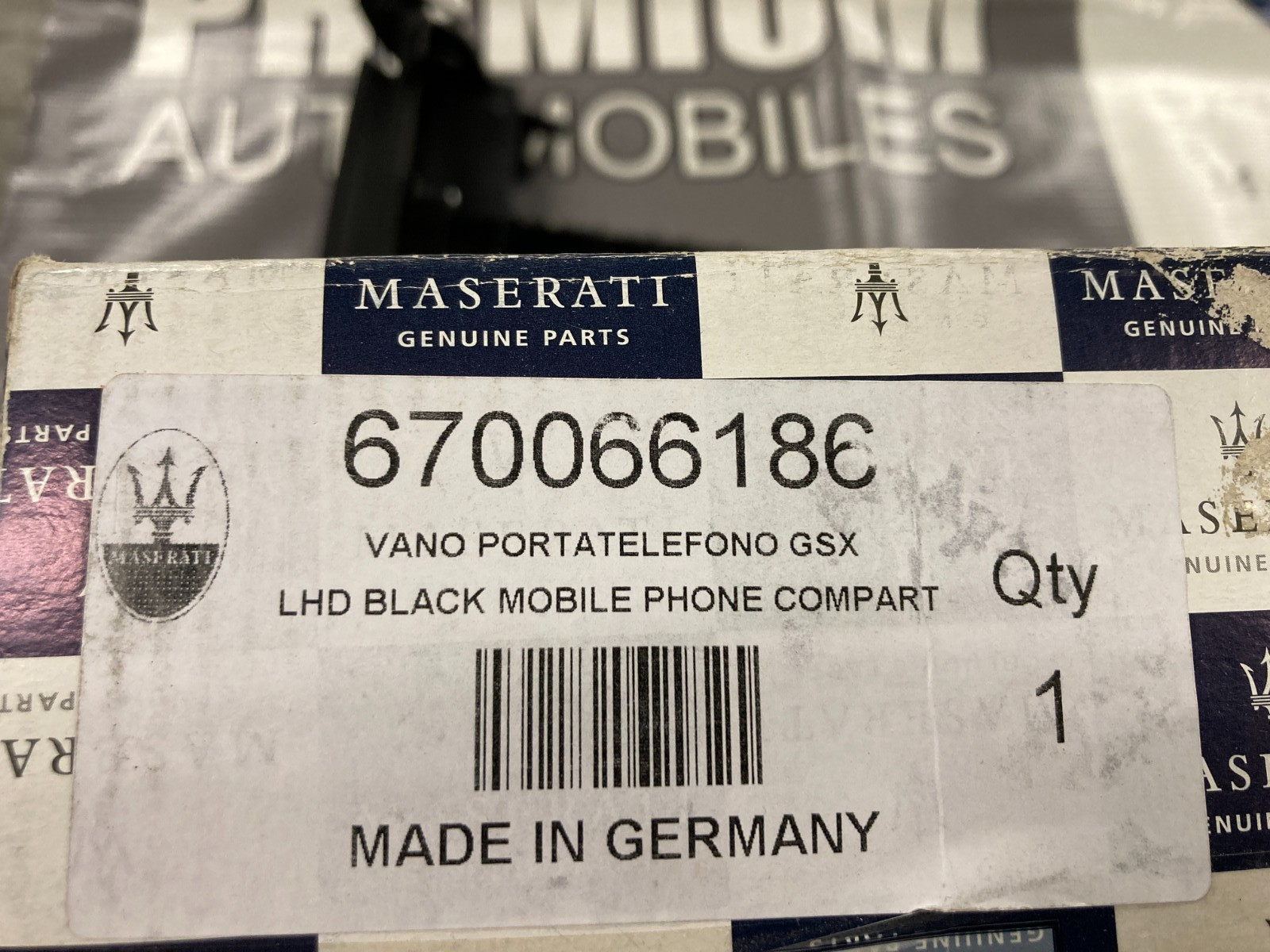OEM Maserati Phone Compartment, Black, Ghibli, Quattroporte, 670066186