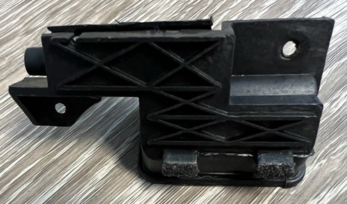 Bmw E 46 M3 Armrest Latch - Picture 3 of 4
