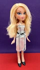 ☆ Bratz ☆ Fashion Designer : Cloe Doll - 2008 MGA