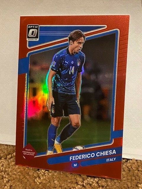 2021-22 Donruss Soccer Optic Red Prizm Federico Chiesa Italy  /149 Card #82