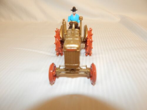 BRITAINS FORDSON MAJOR LIMITED EDITION GOLD 43378 BNIB 1:32 RARE - Picture 6 of 7