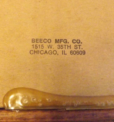Beeco manufacture Olympia Gold light beer mirrored sign measures 27 by 21 inches - Picture 3 of 7