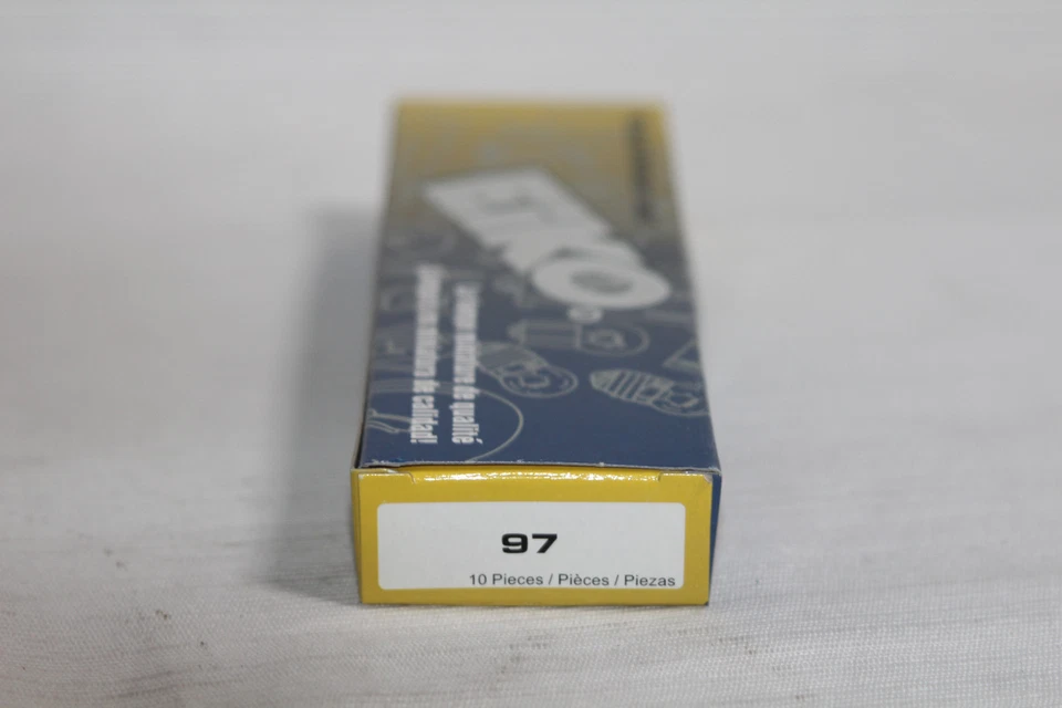 Eiko 97 G6 Single Contact Bayonet 13.5V 10 Light Bulbs NEW - Image 4 of 4