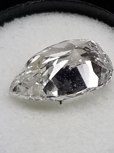 GIA .90 TCW Pear Diamond D Color SI1 Clarity - Picture 5 of 12