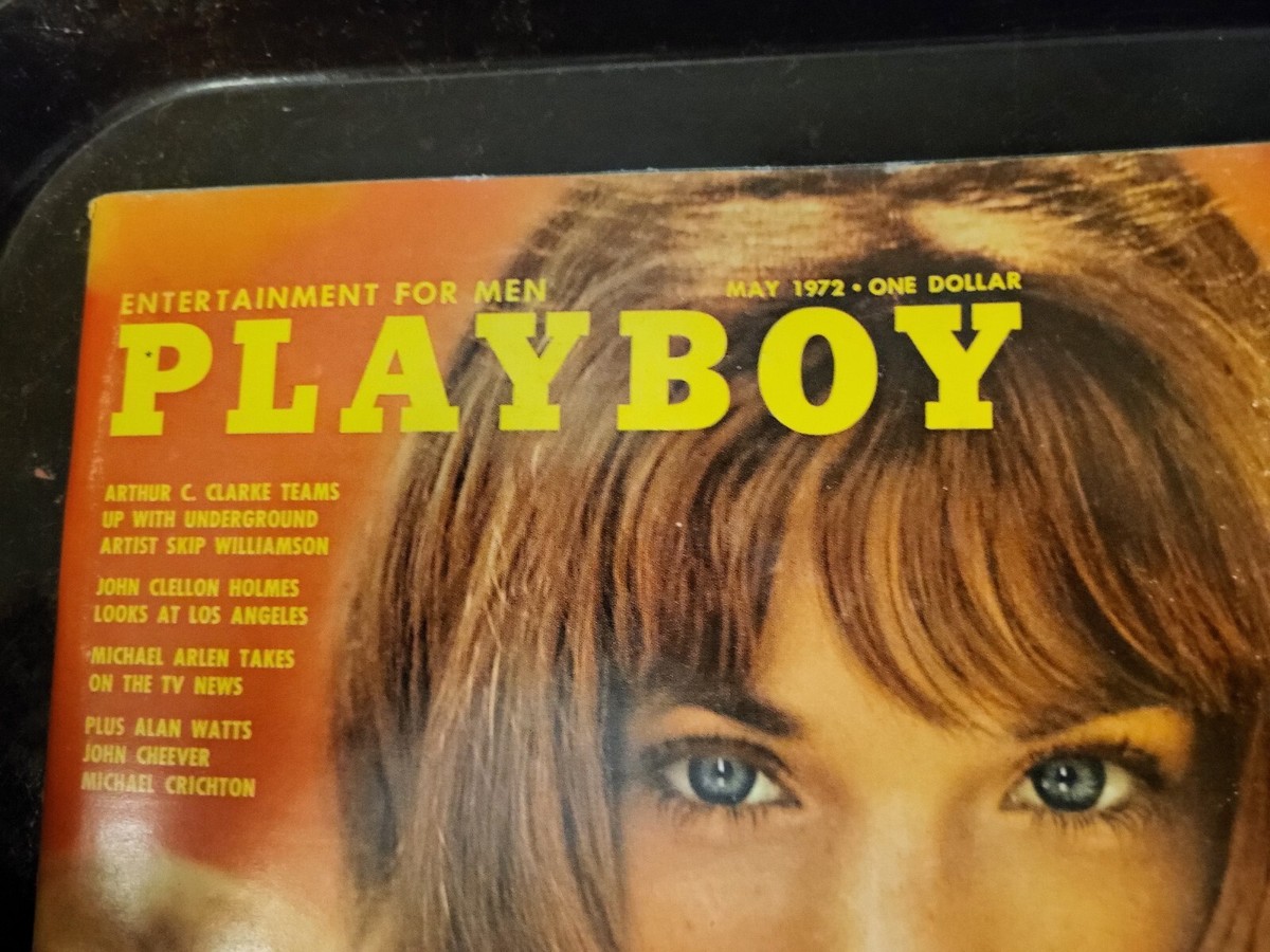 MAY 1972 PLAYBOY WITH CENTERFOLD BARBI BENTON COVER VALERIE